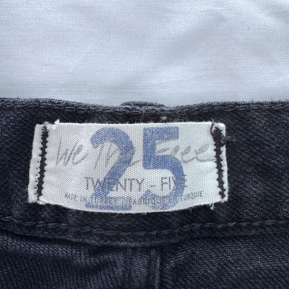 We The Free Women’s Black Ripped Jeans - Picture 3 of 4